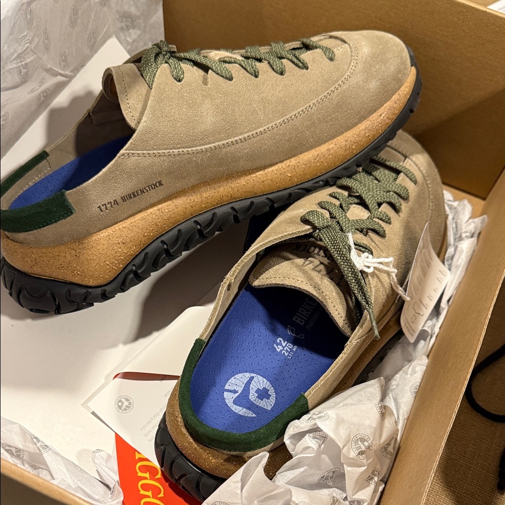 Birkenstock Men's Olive and Beige Sneakers